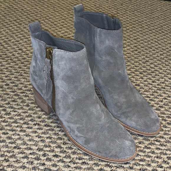 BP Booties - Grey, Suede, Size 9 - Picture 2 of 4